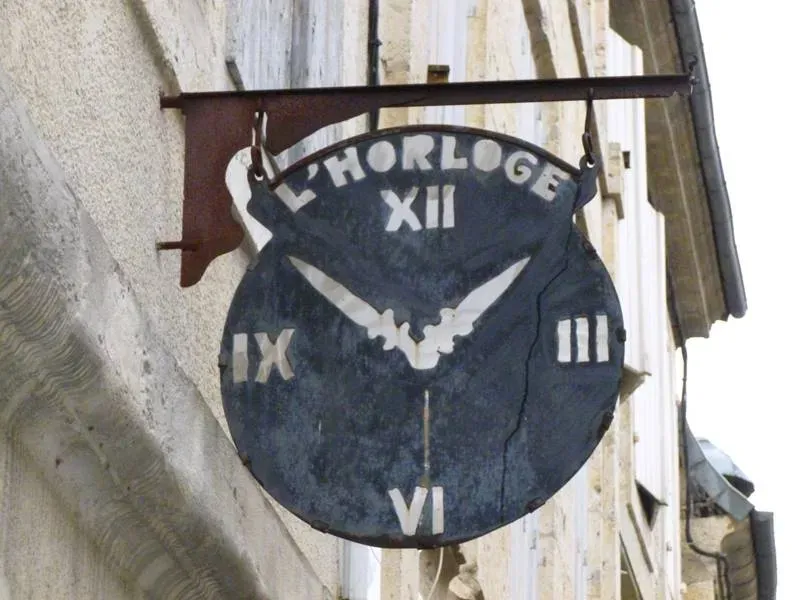 horloge en fer