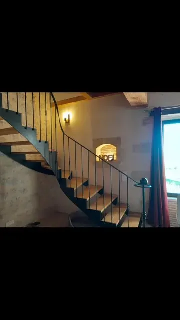 escalier bois et fer